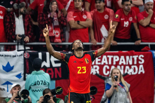Michy Batshuayi of Belgium celebrates