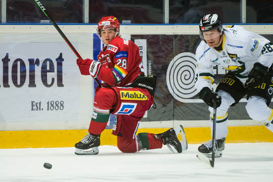 Modos Theo Jacobsson och Östersunds Sebastian Fakt