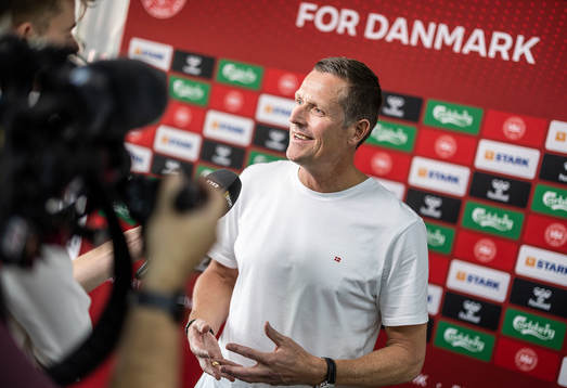 [DK=20221123: Pressemøde i Doha, Qatar - Peter Møller,