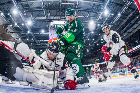 Malmö Redhawks målvakt Daniel Marmenlind, Joakim Ryan och