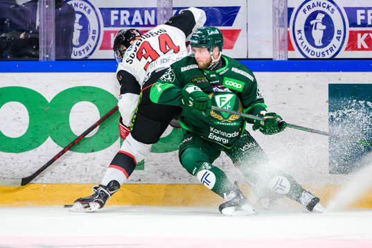 Malmö Redhawks Carl Söderberg och Färjestads Axel