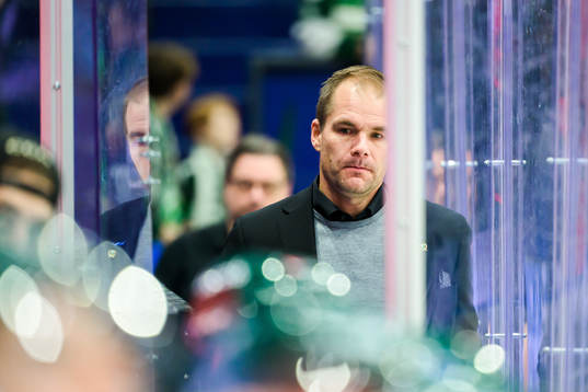Färjestads huvudtränare Tomas Mitell