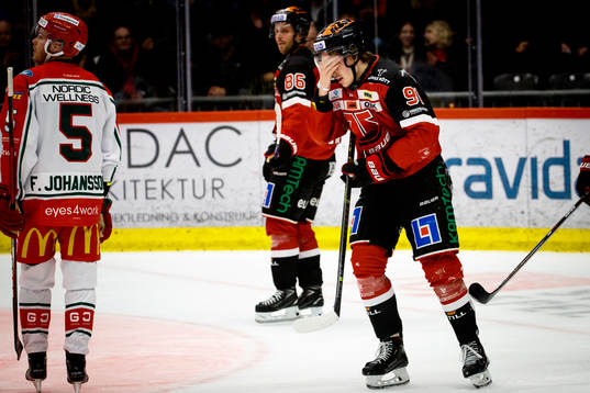 Örebros Leo Carlsson deppar