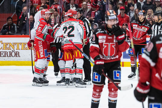 Frölundas Filip Johansson jublar