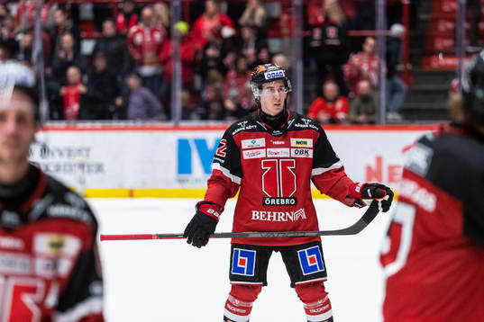 Örebros Robert Leino deppar