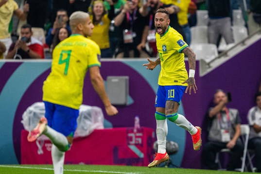 Richarlison and Neymar of Brazil celebrate