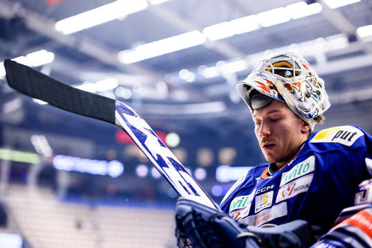 Växjös målvakt Emil Larmi