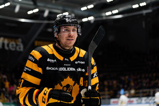 Skellefteås Pär Lindholm jublar