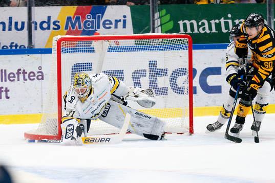 HV71s målvakt Joni Ortio