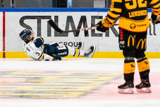 HV71s Daniel Glad har ont