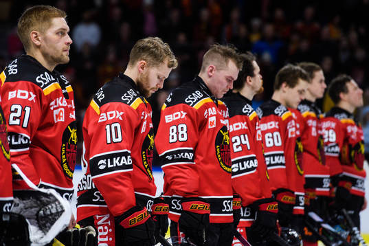 Luleås Juhani Tyrväinen, Einar Emanuelsson och lagkamrater