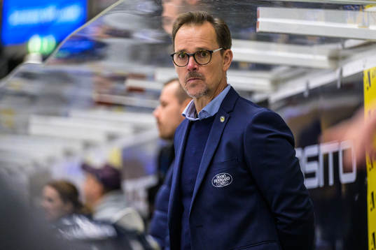 HV71s  tränare Peter Hammarström
