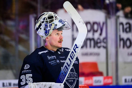 Karlskogas målvakt Lars Volden