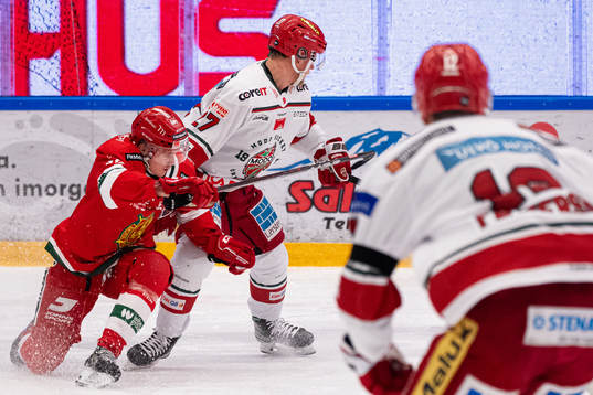 Moras Kevin Hancock och Modos Niklas Folin