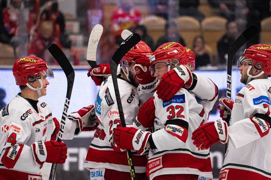 Modos Jakob Noren, Josh Dickinson och Theodor Niederbach