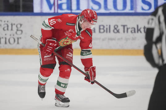 Moras Anton Heikkinen utgår skadad