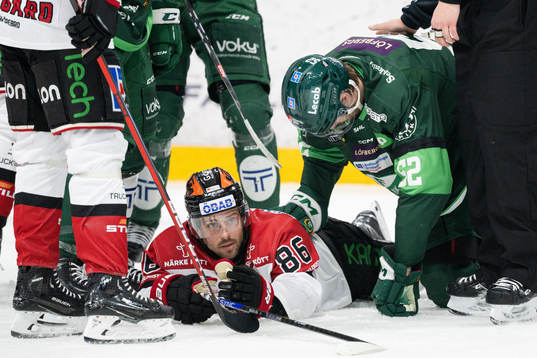 Örebros Mathias Bromé och Färjestads August Tornberg