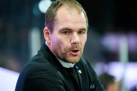 Färjestads huvudtränare Tomas Mitell