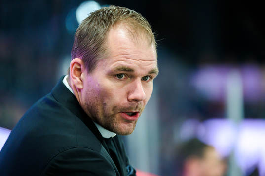 Färjestads huvudtränare Tomas Mitell