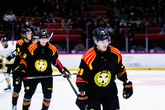 Brynäs Oscar Birgersson deppar