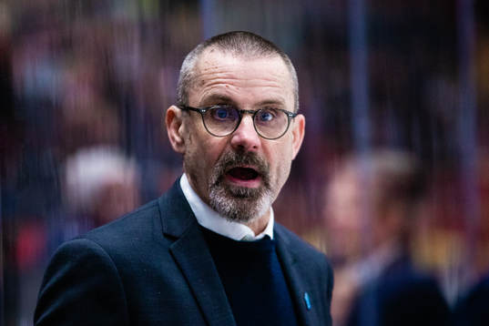 s tränare Tommy Samuelsson
