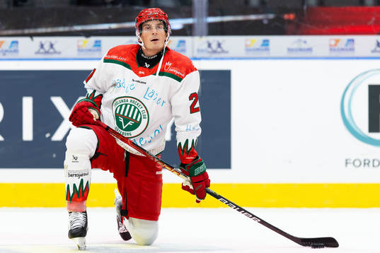Frölundas Loui Eriksson innan ishockeymatchen i SHL mellan
