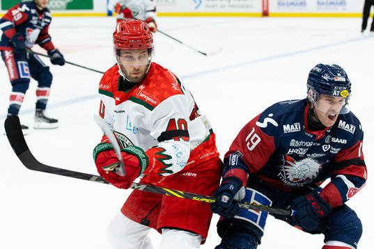 Frölundas Petteri Lindbohm och Linköpings Patrick Russell