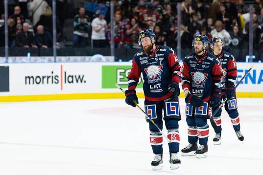 Linköpings Jonas Junland deppar