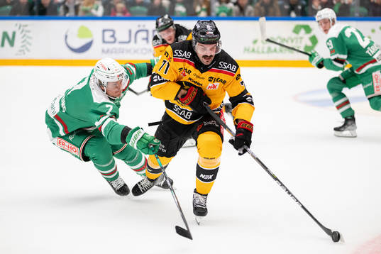 Rögles Erlend Lesund och Luleås Linus Fröberg