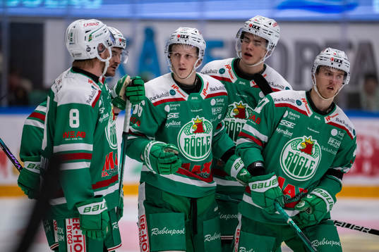 Rögles Adam Engström, William Wallinder och Linus Sjödin
