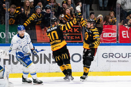 Skellefteås Pär Lindholm jublar