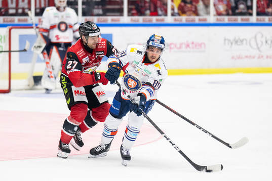 Malmö Redhawks Ponthus Westerholm och Växjös Jayden