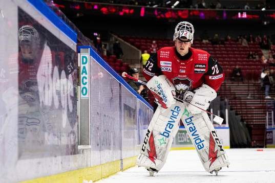 Malmö Redhawks målvakt Daniel Marmenlind deppar