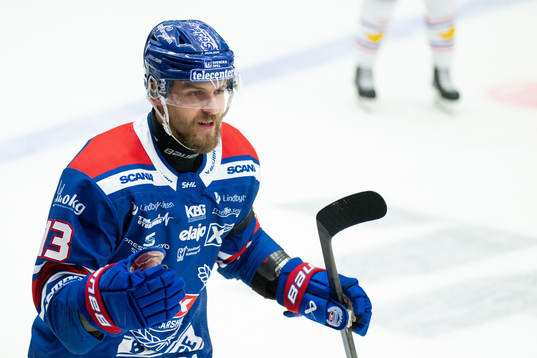 Oskarshamns Jiri Smejkal jublar