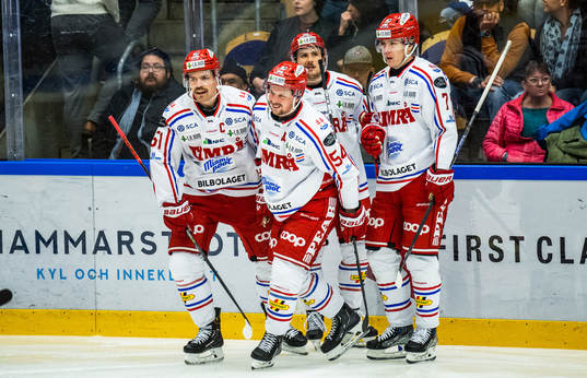 Timrås Jonathan Dahlén jublar