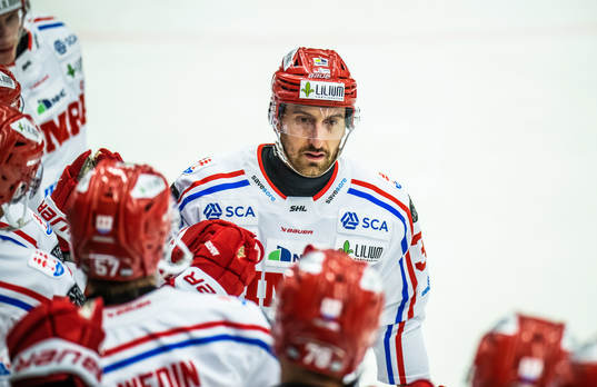 Timrås Albin Lundin jublar