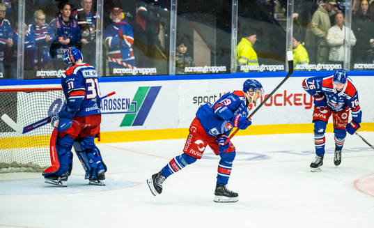 Oskarshamns målvakt Tim Juel, Patrik Karlkvist och Emil