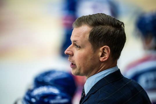 Oskarshamns tränare Martin Filander deppar