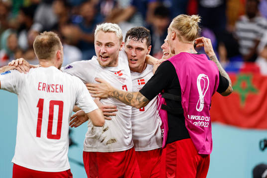 [DK=20221126: Victor Nelsson, Danmark og Andreas