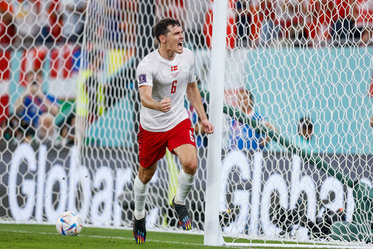 [DK=20221126: Andreas Christensen, Danmark, jubler