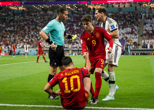 Marco Asensio, Gavi of Spain and Leon Goretzka of Germany