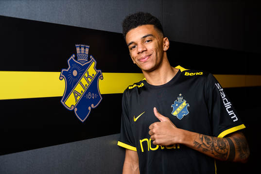 Bläddra bland fler bilder av Fotboll, Allsvenskan, AIK, Rui Modesto