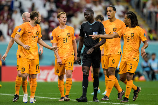 Daley Blind, Frenkie de Jong, Virgil van Dijkand and Nathan
