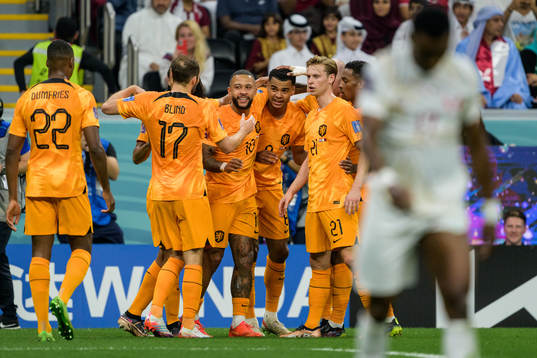 Cody Gakpo of Netherlands celebrate togehter with teammates