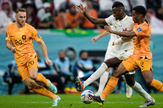Teun Koopmeiners and Jurrien Timber of Netherlands in