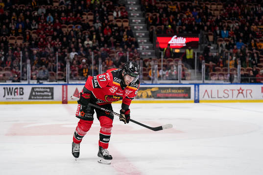 Luleås Konstantin Komarek har ont