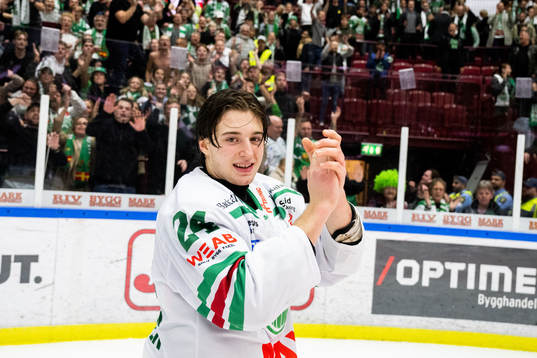 Rögles Marco Kasper jublar