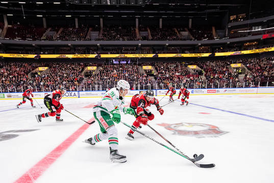 Rögles Adam Tambellini och Malmö Redhawks Fredrik