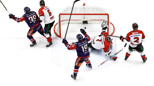 Bläddra bland fler bilder av Ishockey, SHL, Linköping - Örebro