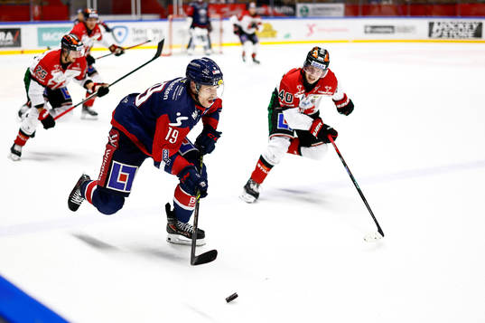 Linköpings Patrick Russell och Örebros Elias Ekström